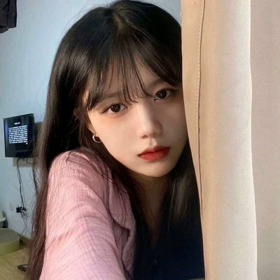 很自然可爱小清新女生微信头像