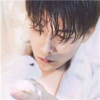 阳光帅气积极男生微信头像