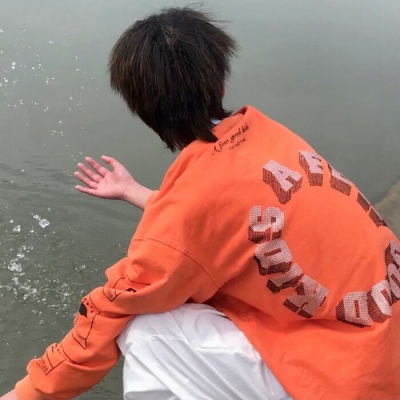 高颜值的个性男生微信头像