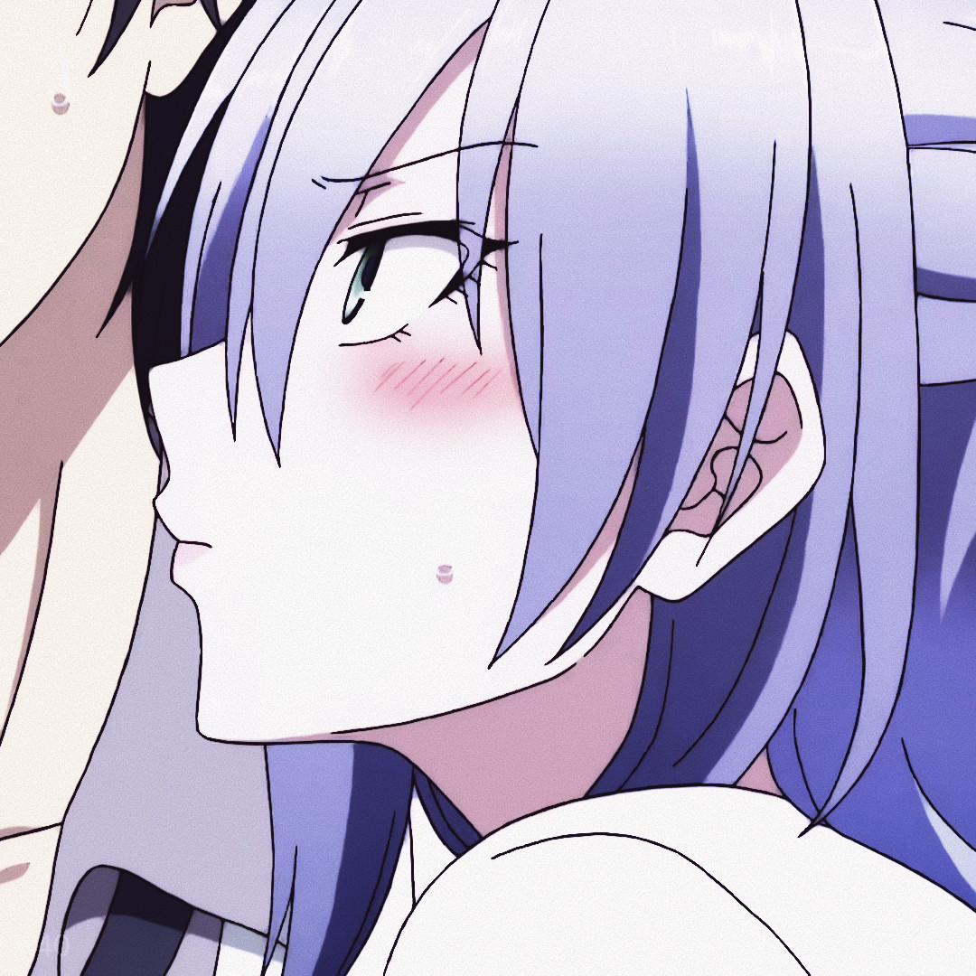 《理科生坠入情网 》情侣微信头像