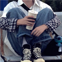 最个性的酷帅男生局部微信头像