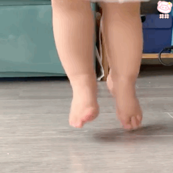 可爱小脚丫微信表情包