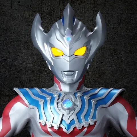 酷酷的奥特曼微信头像