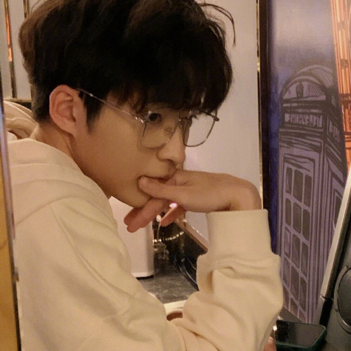 超拽高冷帅气男神微信头像