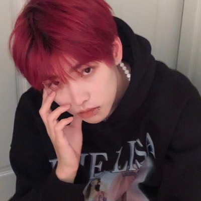 文艺范的真人帅气男生微信头像