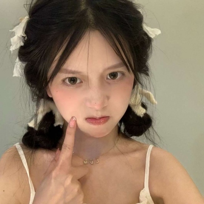 可爱甜美夏季女生微信头像
