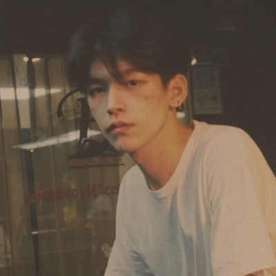 抖音很有个性的帅气潮流男生头像