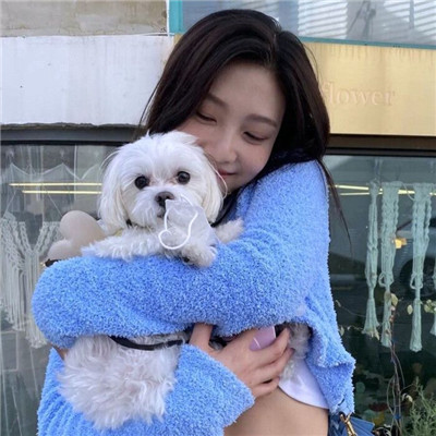 笑起来很甜很可爱的女生微信头像