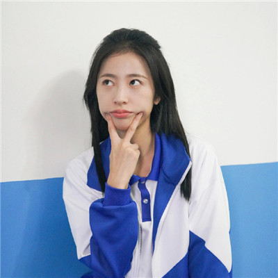 孩周雨彤气质头像