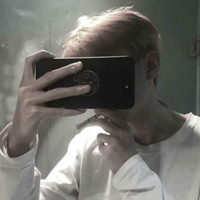 超酷的时尚男生微信头像