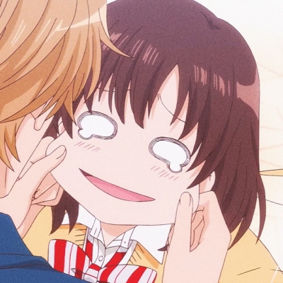 甜蜜宠溺的搞怪动漫情侣微信头像