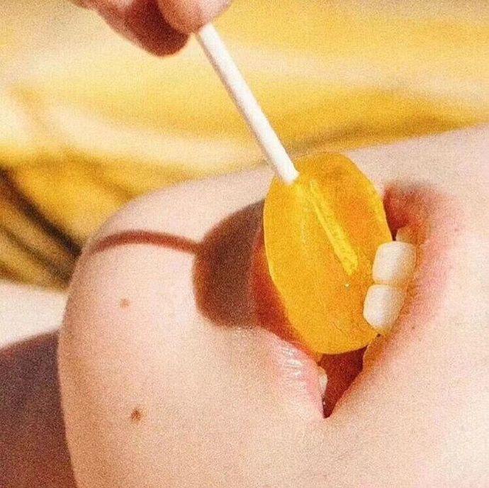 今日份的治愈色微信朋友圈背景图