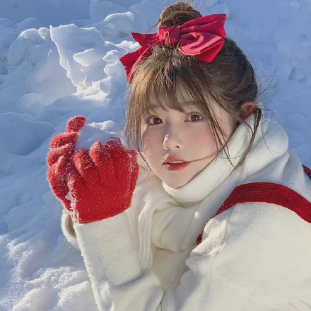 超好看的圣诞女生微信头像