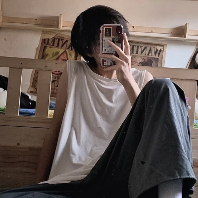 ins文艺可爱的男生微信头像