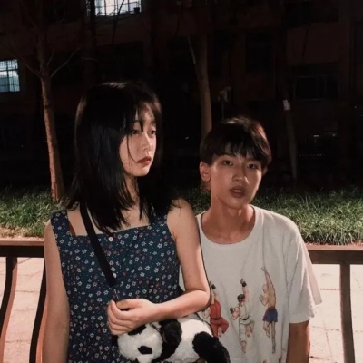 高颜值独特个性情侣微信头像