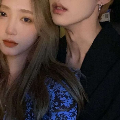 ins风秀恩爱又不失可爱的情侣头像