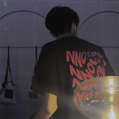 青春阳光大男孩微信头像