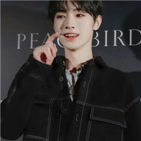 阳光帅气男生微信头像