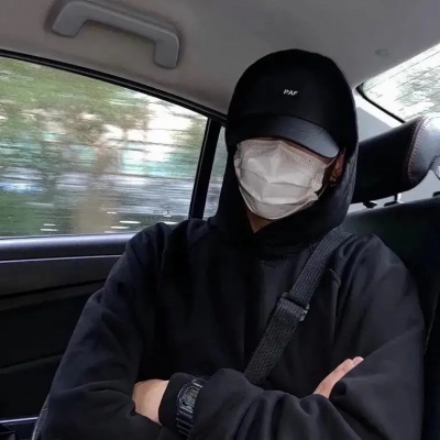 霸气超拽个性不露脸男生微信头像