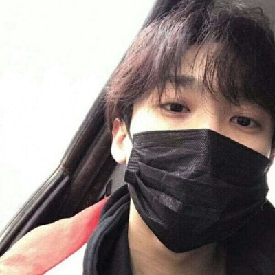 超拽帅气小伙男生微信头像