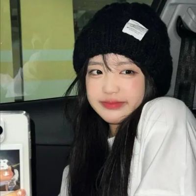 ins潮流女生网红头像