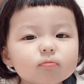 萌娃撒娇有趣的动态微信表情包