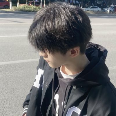 2022帅气独特的男生头像