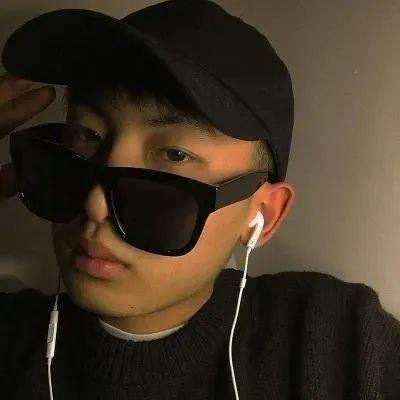 痞帅的男头很精致又很耐看