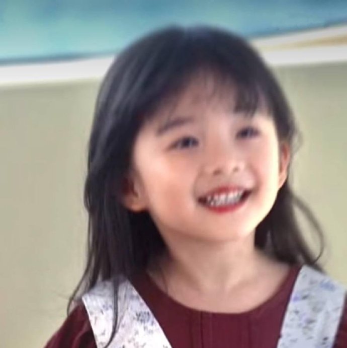 人类幼崽的可爱微信头像