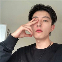 超酷帅的网红男生冷漠微信头像
