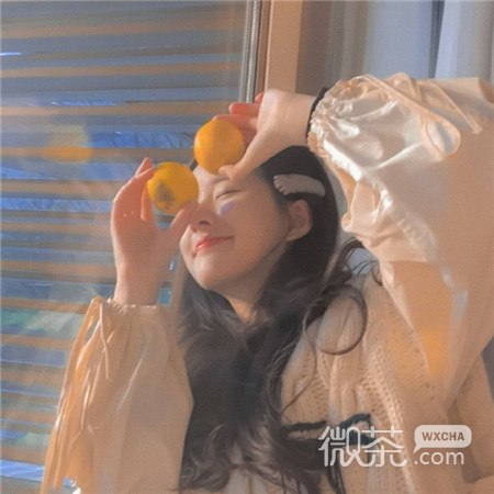 纯欲风温柔的赵露思图片