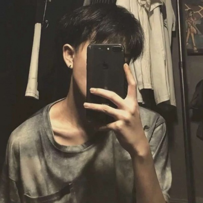 不露脸但有气质的潮流男生头像