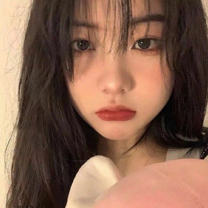 阳光开朗可爱的女生微信头像