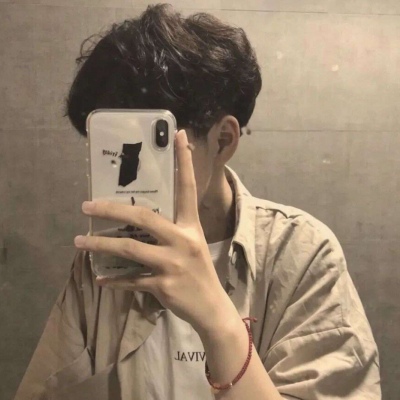 不露脸但有气质的潮流男生头像