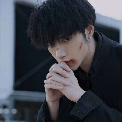 很帅气颜值超高的男生头像
