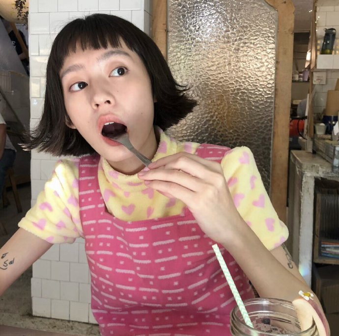 高颜值美女微信头像