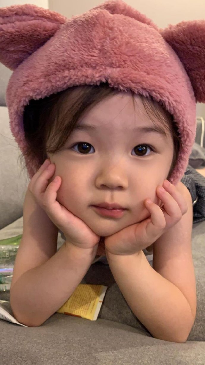 人类幼崽的可爱呆萌微信头像