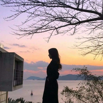 超火的意境情侣微信头像