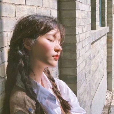 仙气十足的气质女生微信头像