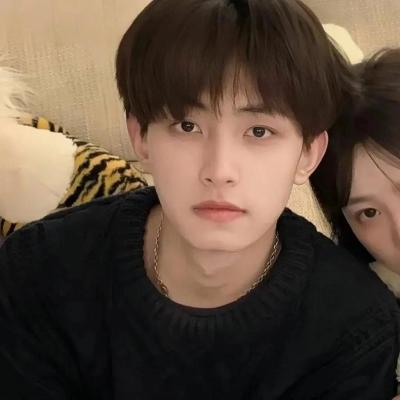 气质范十足的情侣头像