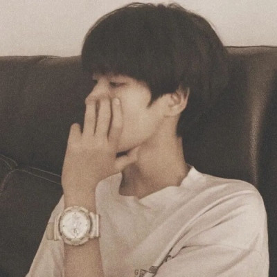 ins风搞怪的男生微信头像