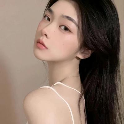 温柔干净气质的女生头像