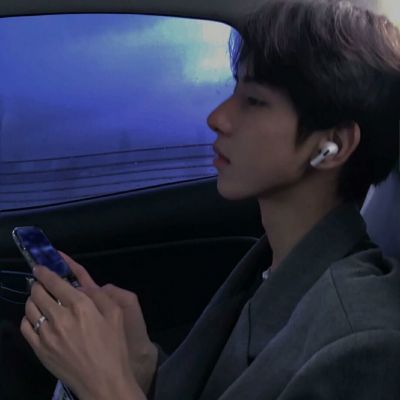 侧脸杀男生头像