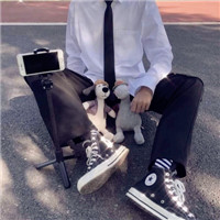 最个性的酷帅男生局部微信头像