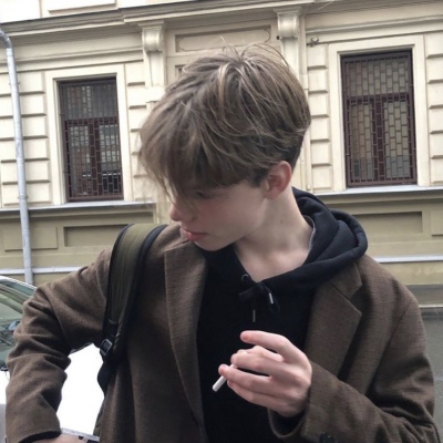 帅气潇洒欧美男生微信头像