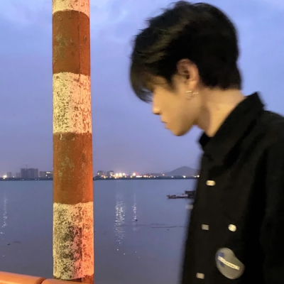 不露脸个性男生微信头像