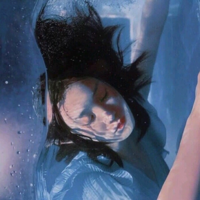 精致好看的女生微信头像