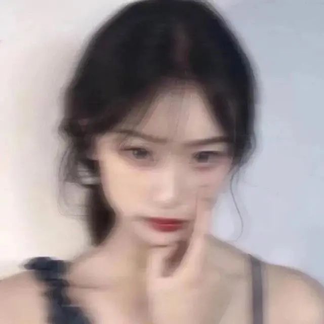 模糊朦胧的女生微信头像