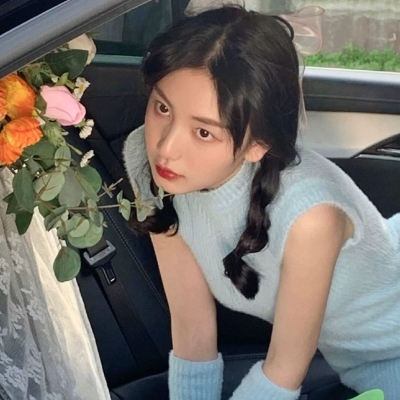 治愈的温婉风女生微信头像头像