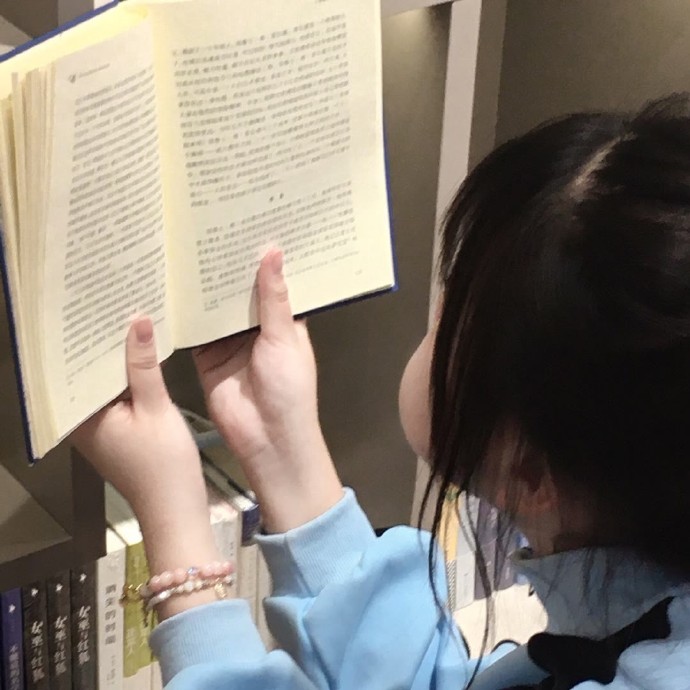 人类幼崽的可爱微信头像